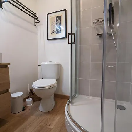 Hébergement de vacances Maison 10 Pers. - Cour Privative, Cinéma, Garage, - Fr-1-653-252