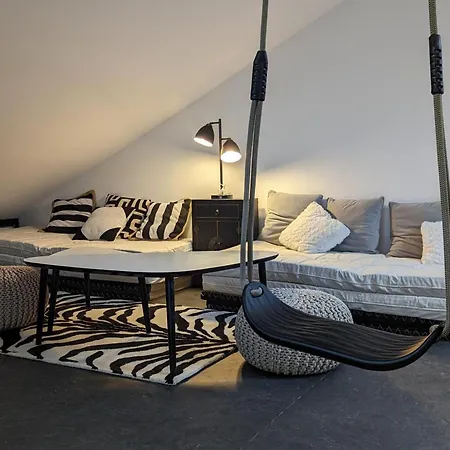 Hébergement de vacances Maison 10 Pers. - Cour Privative, Cinéma, Garage, - Fr-1-653-252 Angoulême