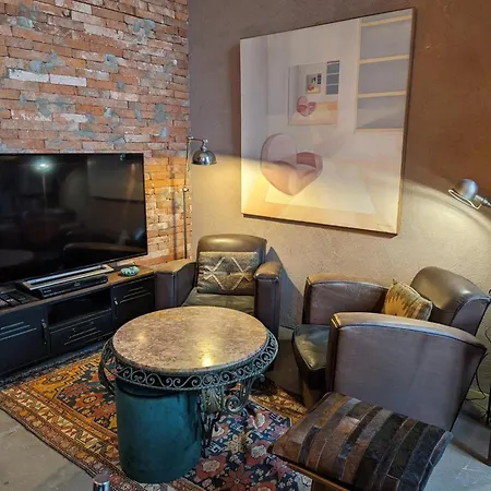 Hébergement de vacances Maison 10 Pers. - Cour Privative, Cinéma, Garage, - Fr-1-653-252 *