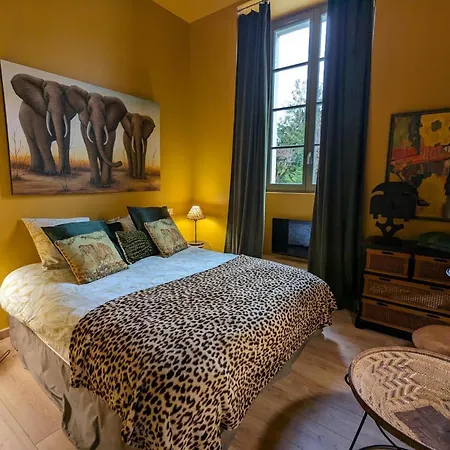 Maison 10 Pers. - Cour Privative, Cinéma, Garage, - Fr-1-653-252 *